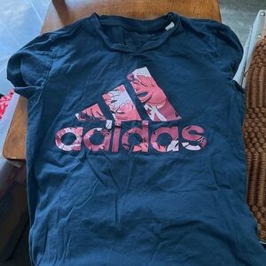 Adidas size small tee